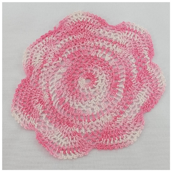 Crochet Ruffled Circle Shape Doily, Approx 4.5" - Picture 4 of 8